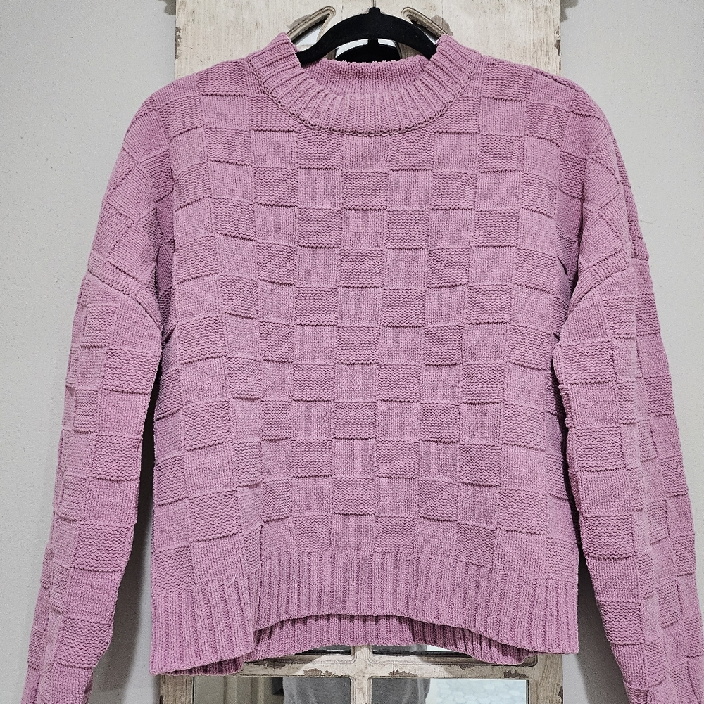 Abercrombie & Fitch Mauve Crew Neck Sweater Size S.